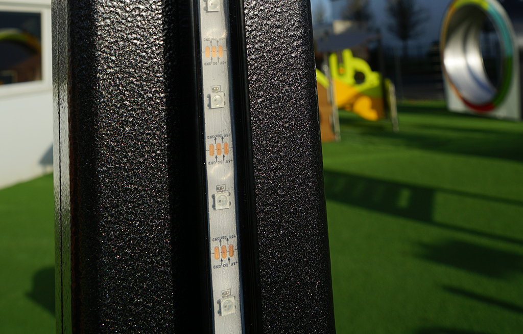 La striscia d'illuminazione a led