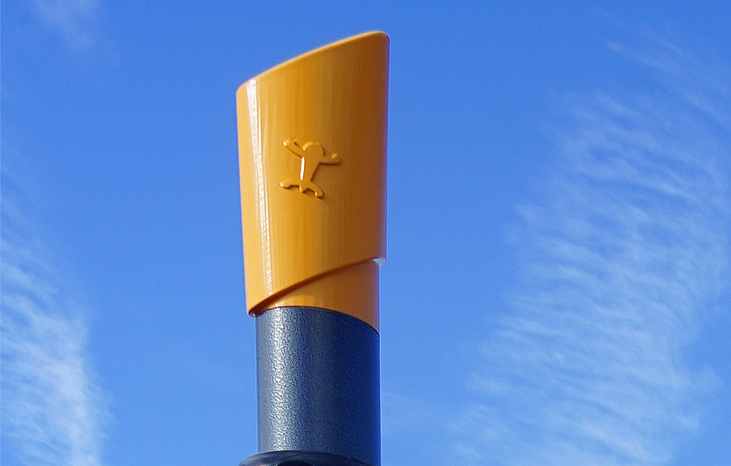 Il palo portante circolare, diametro 102 mm,