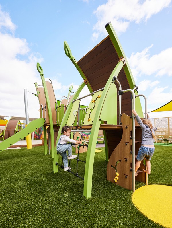 J5604 aree giochi giochi multifunzione kanopé immagine foto