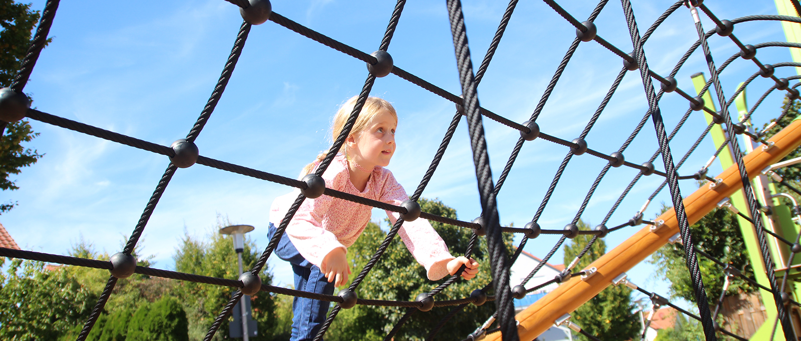 Le nostre parti in plastica, le nostre corde, la nostra viteria