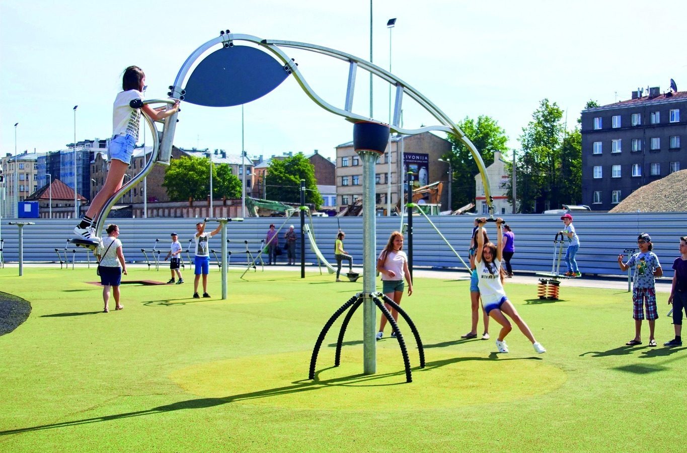 PON Scuole 2024: Sport Outdoor nei Cortili Scolastici