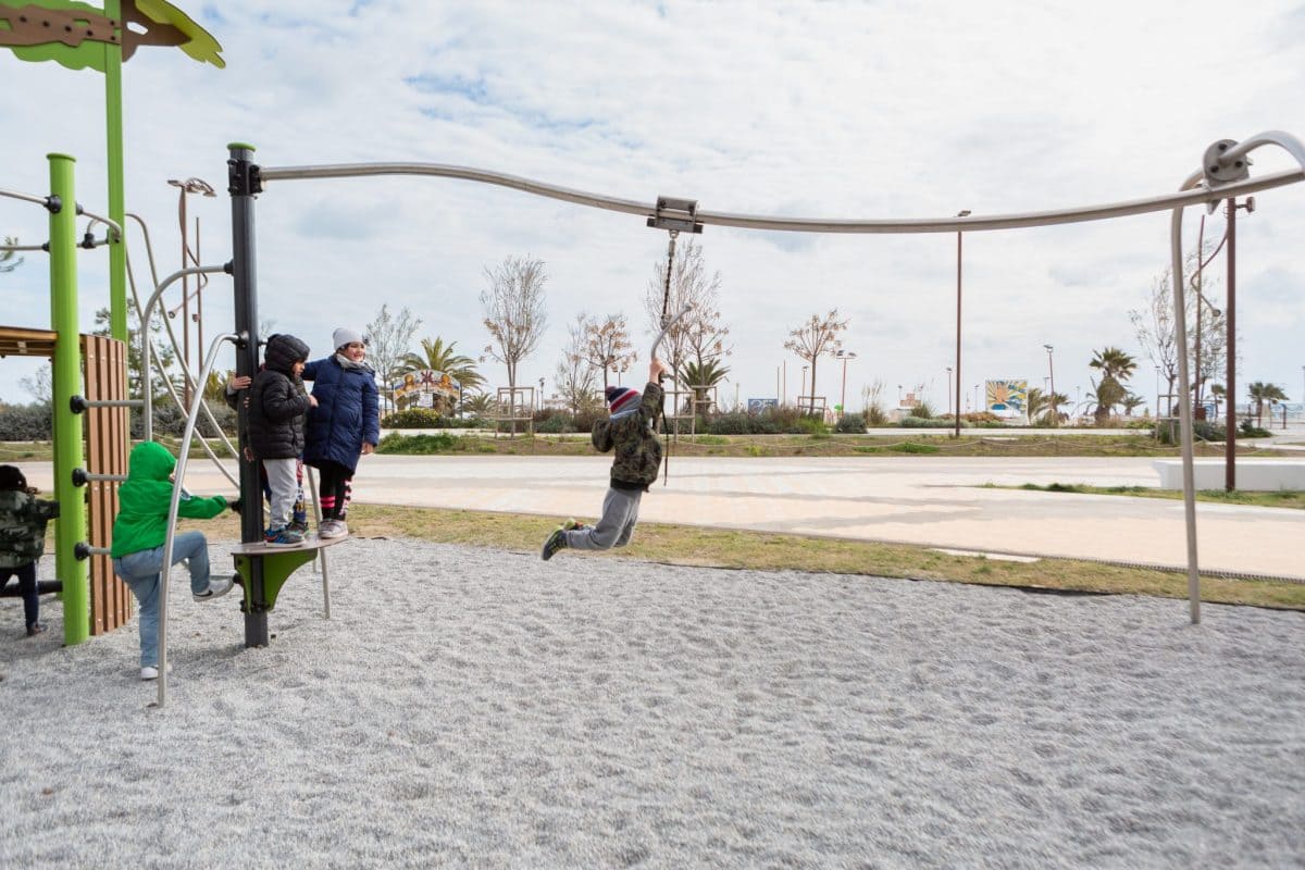 Pavimentazione naturale per area giochi outdoor