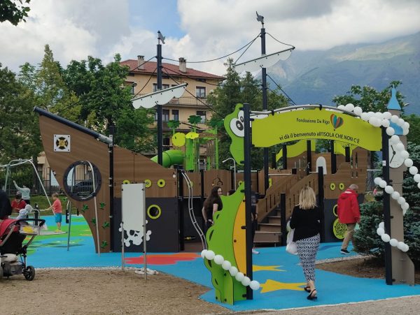 Area giochi inclusiva su misura a Belluno: il progetto ispirato a Peter Pan “L’Isola che non c’è”